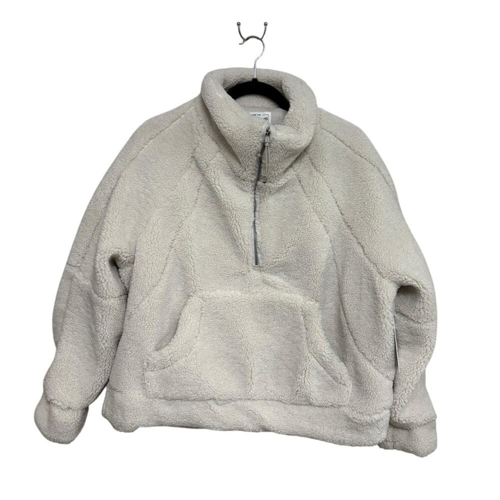 NWT For The Republic Faux Fur Sherpa Ivory Half Zip Pullover - Size M